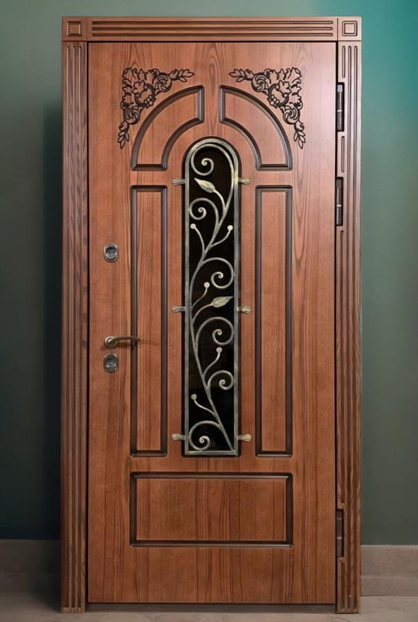 Входная дверь МДФ с накладной решеткой Входная дверь МДФ с накладной решеткой