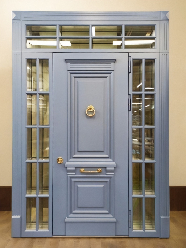 Парадная дверь со стеклом Парадная дверь со стеклом