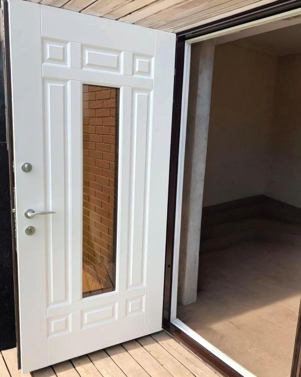 С остеклением С остеклением