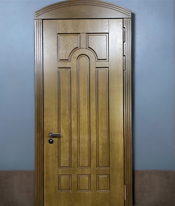 Дверь МДФ шпон с арочной вставкой Дверь МДФ шпон с арочной вставкой