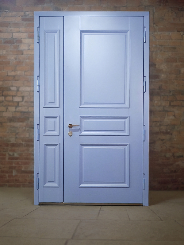 Полуторная дверь с отделкой МДФ RAL для поъезда Полуторная дверь с отделкой МДФ RAL для поъезда